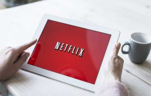 NFLX بعد از اتمام خرید Netflix از مدرسه شبانه 4 درصد افزایش یافت