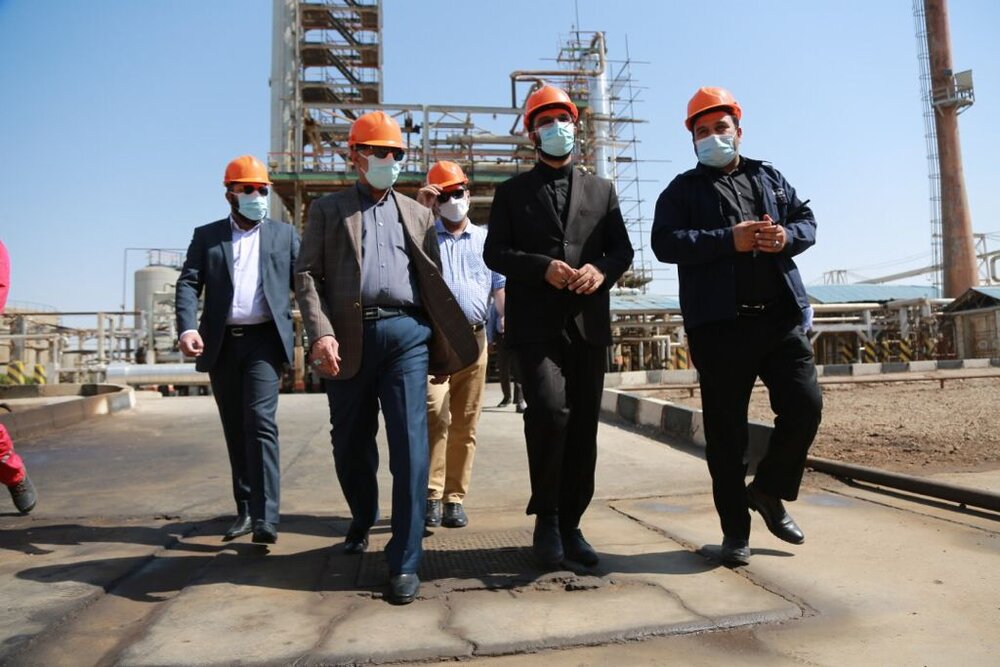 بازدید دکتر سنگسری نماینده ویژه وزیر تعاون، کار و رفاه اجتماعی از پالایشگاه روغن سازی آبادان ایرانول 