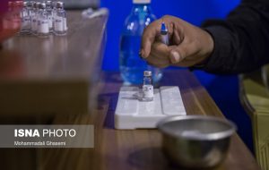 بازگشایی سامانه واکسیناسیون برای افراد ۱۸ سال به بالا در استان‌های قم، کرمانشاه و همدان