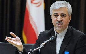 ببینید | واکنش تند وزیر ورزش به حواشی سفر یک تیم به خارج از کشور