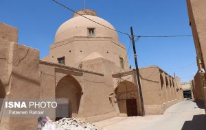 درهای بسته‌ی خانقاه شیخِ محبوبِ شاهان اتابکی در یزد