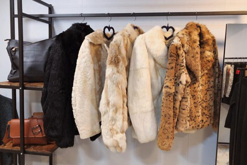 سالانه چند میلیون دلار پوشاک قاچاق به کشور وارد می شود؟