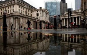 ساندرز BoE می گوید QE بیشتر می تواند انتظارات قیمت را از بین ببرد