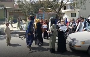 واکنش جبهه مقاومت افغانستان به اعتراضات علیه طالبان