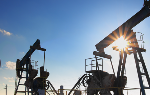 پیش بینی می شود قیمت نفت قبل از نشست اوپک به بالاترین سطح خود برسد