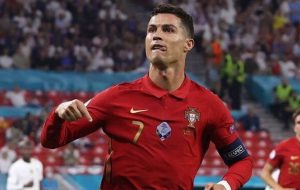 کنکاشی در رکورد تاریخی کریستیانو رونالدو کنکاشی در رکورد تاریخی کریستیانو رونالدو