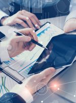 چگونه هوش مالی به ما در کسب درآمد کمک می کند؟