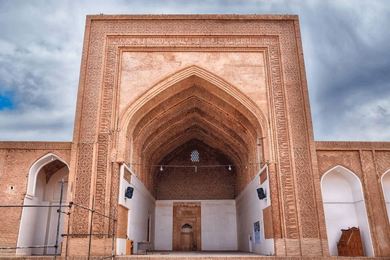 مسجد گنادباد