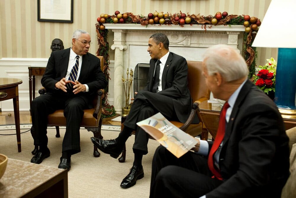 از ابراز پشیمانی نسبت به جنگ عراق تا علاقه شدید به دموکرات‌ها و اوباما