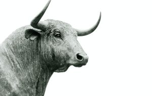 با افزایش حجم CME، ساختار عجیب بیت‌کوین ETF می‌تواند بخشی از آن را توضیح دهد.