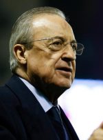 پیرمرد پرحاشیه و رئیس قدرت فوتبال اروپا در جوانی/عکس