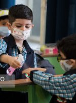 ابراز امیدواری وزیر بهداشت برای بازگشایی مدارس از نیمه‌ی آبان