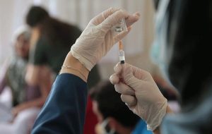 اتباع خارجی برای دریافت واکسن به مراکز واکسیناسیون بهشت زهرا مراجعه کنند
