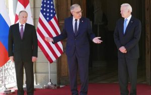 اکونومیست:آمریکا افول کرده؟ نه! واقعیت چیز دیگری است