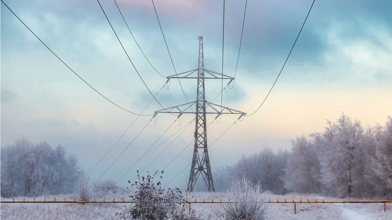 روسیه فروش برق به قزاقستان را در میان کسری ناشی از ماینرهای کریپتو در نظر می گیرد