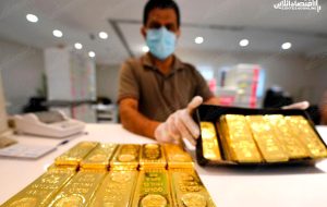 عقب نشینی فلز زرد / سایه افزایش ریسک پذیری معامله‌گران بر بازار طلا