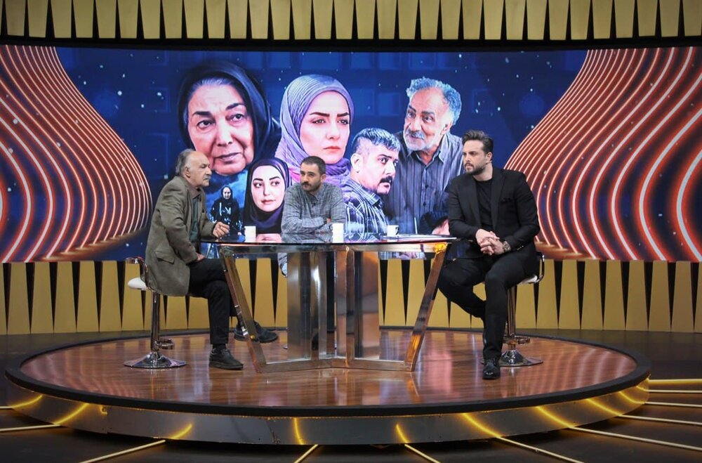 محمود جعفری: پخش هم‌زمان سریال‌های «افرا» و «در کنار پروانه‌ها»، اشتباه بود