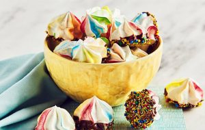 طرز تهیه شیرینی مرنگ در خانه همراه با فوت‌وفن‌های آن