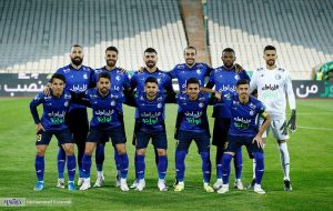 استقلالی‌ها از باند فرودگاه شیراز فرار کردند!/عکس