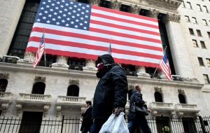 ادامه روند رکوردی اس‌ اند پی و نزدک