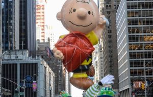 رژه روز شکرگزاری میسی با بادکنک های کلکسیونی در NFT Craze می شود