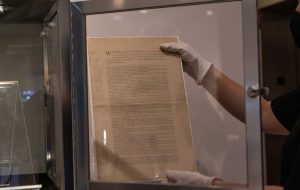 بعد از اینکه توسط یک میلیاردر ناکام می شود، ConstitutionDAO با سوالات طولانی مواجه می شود بعد از اینکه توسط یک میلیاردر ناکام می شود، ConstitutionDAO با سوالات طولانی مواجه می شود