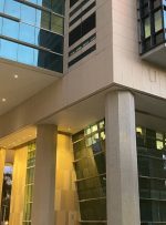 کلیمن علیه رایت: داستانی از مصیبت فیزیکی و مالی