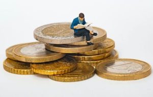 فروش اوراق دولتی؛ روشی غیر تورمی و مرسوم در جهان