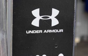 Under Armor Hikes چشم انداز درآمد سالانه باعث افزایش 25 درصدی سهام می شود