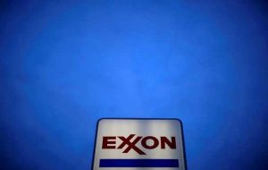 انحصاری اکسون در حال مذاکره برای ساخت چهارمین دکل تولید نفت برای گویان است انحصاری اکسون در حال مذاکره برای ساخت چهارمین دکل تولید نفت برای گویان است