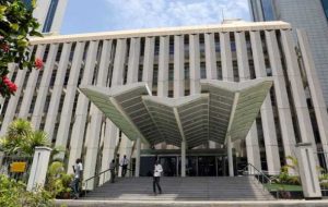 بانک مرکزی تانزانیا به دنبال افراد برای کاهش وام های غیرجاری است بانک مرکزی تانزانیا به دنبال افراد برای کاهش وام های غیرجاری است