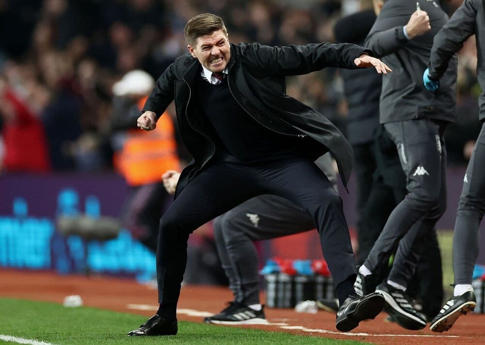 خوشحالی  جذاب استیون جرارد بعد از گلزنی شاگردانش/عکس