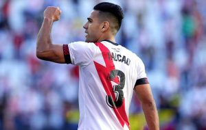 شمارش معکوس با هنرنمایی فالکائو