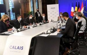 فرانسه می گوید که گروگان سیاست بریتانیا در زمینه مهاجرت نخواهد بود فرانسه می گوید که گروگان سیاست بریتانیا در زمینه مهاجرت نخواهد بود