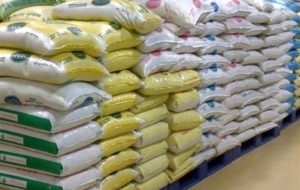 عباسی: برنج خارجی به قیمت نیم‌ دلار وارد می‌شود اما 30 هزار تومان هم پیدا نمی‌شود