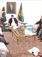 وعده عمران خان به افغانستان در دیدار با وزیرخارجه طالبان