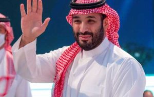 ولیعهد سعودی به نخست وزیر بریتانیا گفت که پادشاهی بریتانیا متعهد به ثبات بازار انرژی است