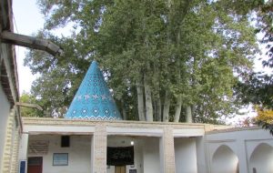 پایان مرمت گنبد ۶۰۰ ساله امامزاده سید فاضل در نطنز