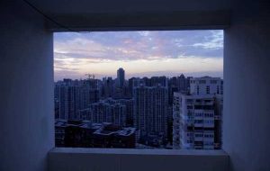 چین در سرکوب مالکیت طناب محکمی را طی می کند