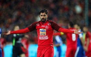 آقا کریم تمام دندان‌هایم را هم بشکند حرفی نخواهم زد