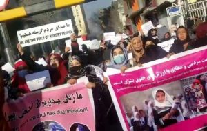 طالبان تظاهرات زنان را با شلیک گلوله پاسخ داد