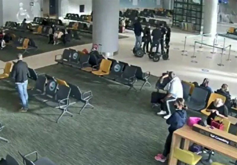بازداشت یک دیپلمات آمریکایی در فرودگاه استانبول/عکس
