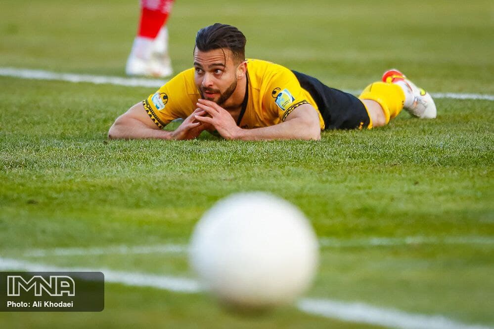 خیال‌هایی که پشت دروازه پرسپولیس پرت شد!/عکس