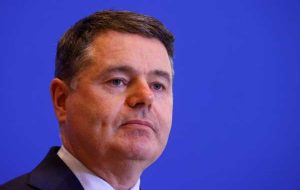 رئیس Eurogroup Donohoe اطمینان دارد که بهبودی با وجود Omicron ادامه دارد