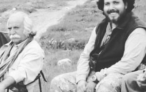 روایتی از مرگ آرش اینانلو در طبیعت روایتی از مرگ آرش اینانلو در طبیعت