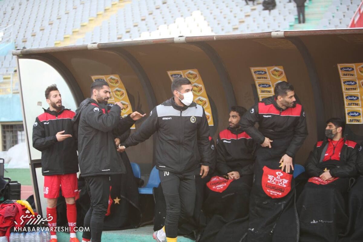 شوخی جالب آقا کریم با مهاجم سابق پرسپولیس/عکس