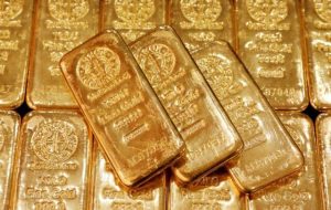 قیمت طلا به این ۵ عامل بستگی دارد/ چرا طلا در حال گران شدن است؟