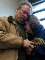 غم و اندوه، خشم برای کارگران آمازون که در جریان گردباد جان باختند