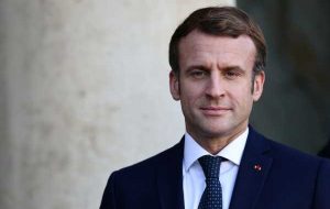 مکرون از ابتکار عربستان و فرانسه برای حل بحران با لبنان خبر داد مکرون از ابتکار عربستان و فرانسه برای حل بحران با لبنان خبر داد