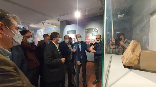 نکات تاریک تاریخ ایران روشن شود